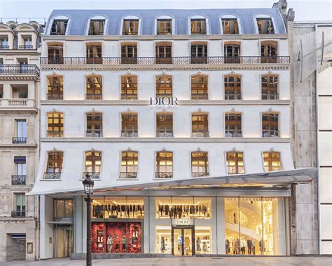 dior paris magasin